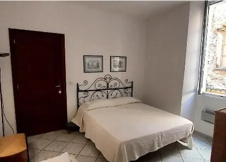 3 Pieces Vue Mer * Menton